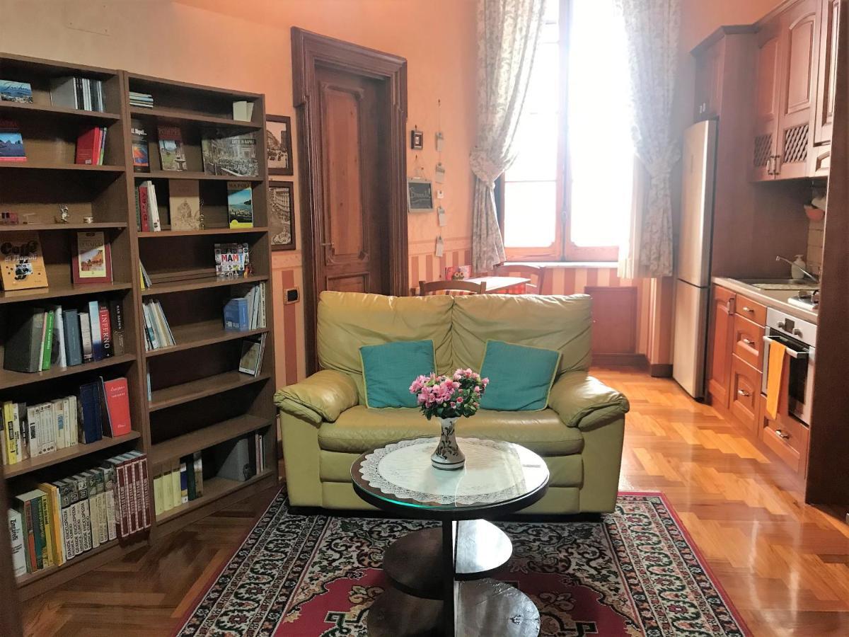 נאפולי Oscar Apartment מראה חיצוני תמונה