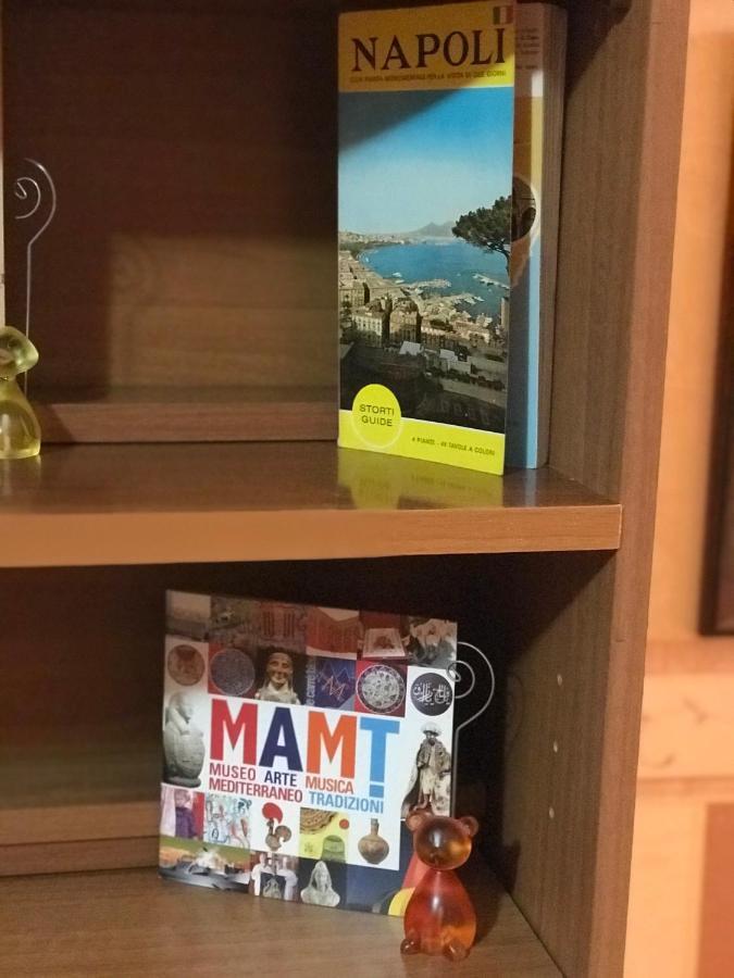 נאפולי Oscar Apartment מראה חיצוני תמונה